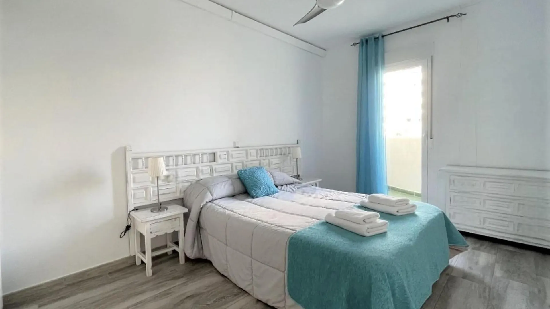 Apartment With Sea Views Benalmadena