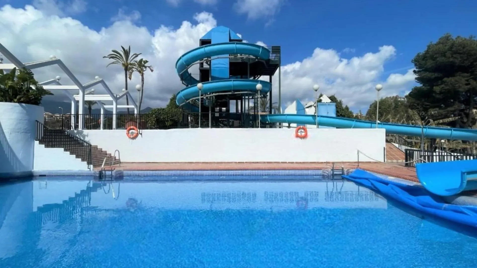 Apartment With Sea Views Benalmadena